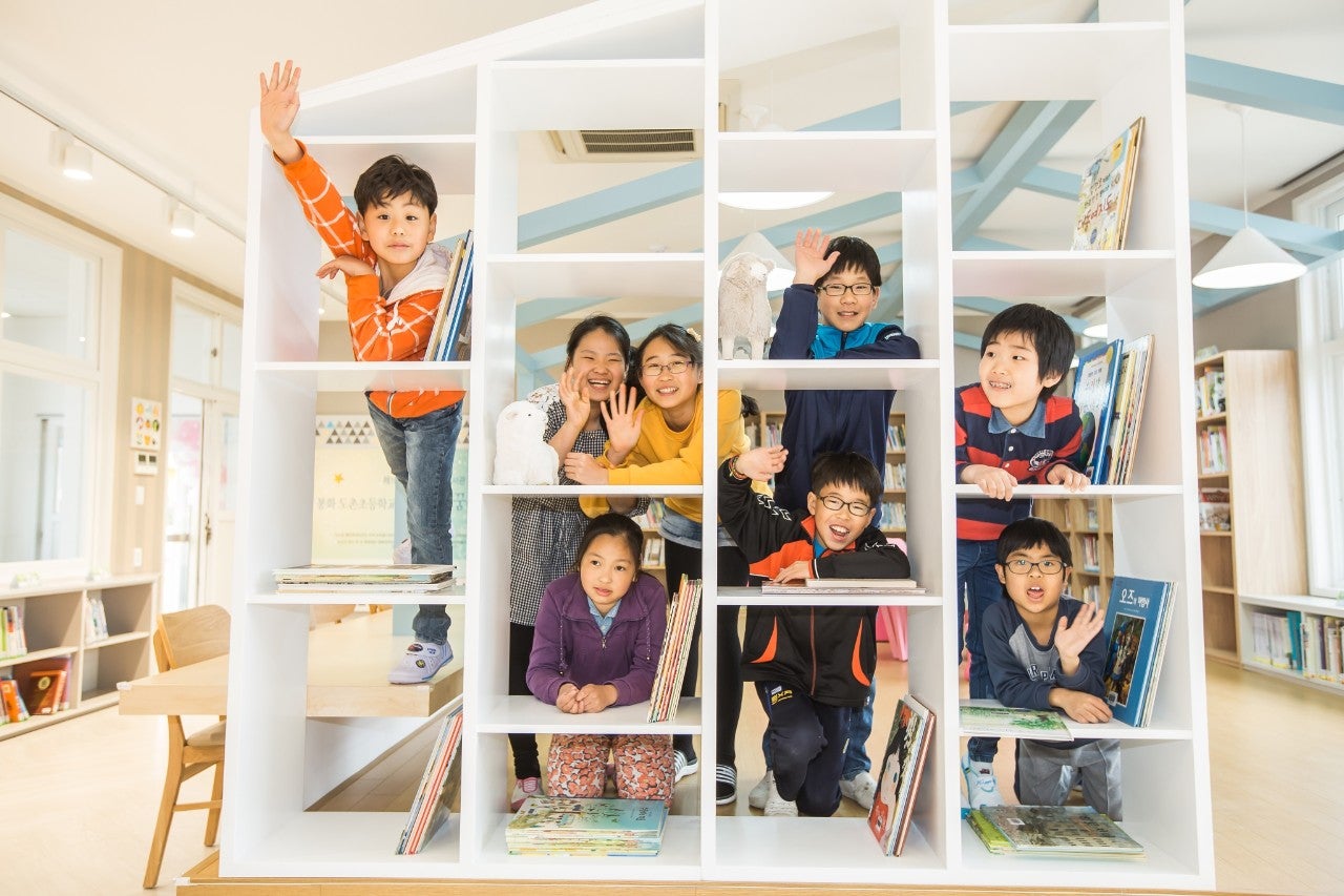 Korean children in a Nu Hope Library.
