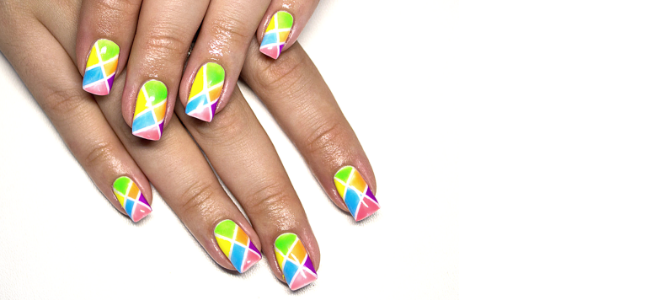 neon nails neon nails