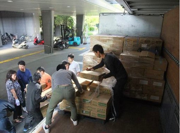 セカンドハーベスト・ジャパンが熊本県へ支援物資を届ける様子
