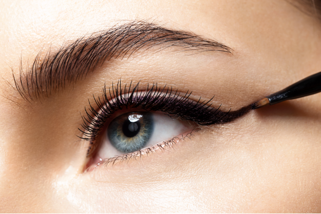 Eyeliner tips
