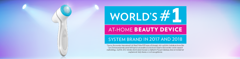 three girls with ageLOC LumiSpa