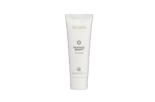 Tri-Phasic Bright Cleanser | ไตร-เฟสิค ไบร์ท คลีนเซอร์